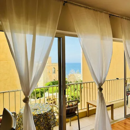 شقة Sea View In سليمة