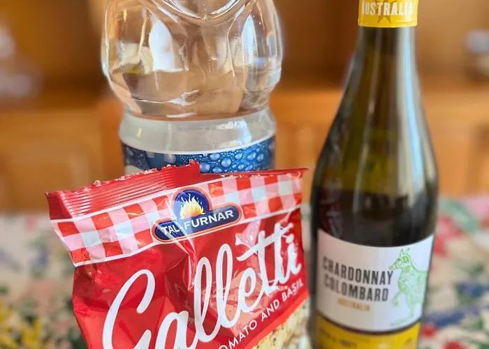 Apartment Sea View In *