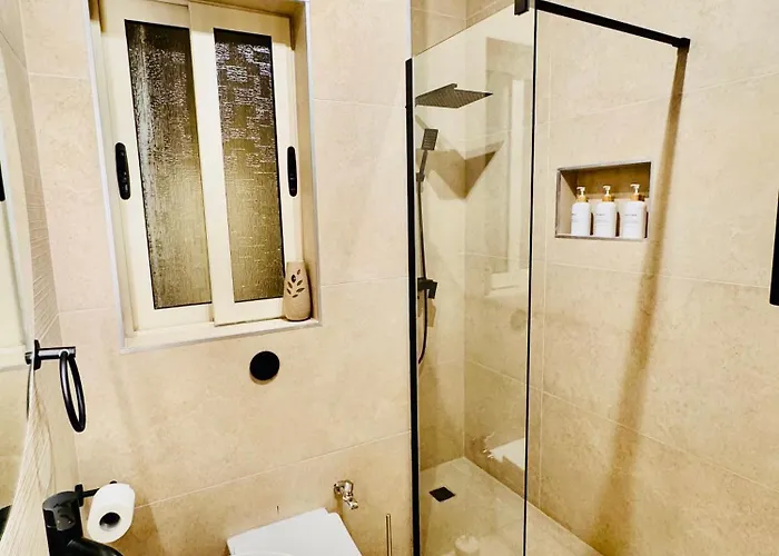 Sea View In Apartment *