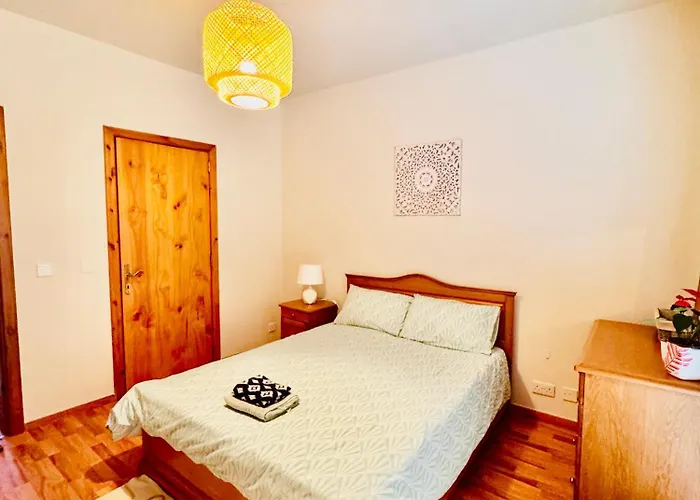 Apartment Sea View In *