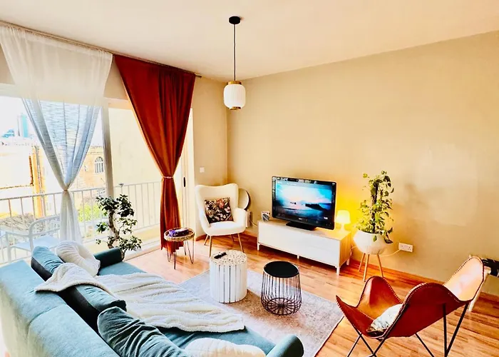 Sea View In Apartment Sliema