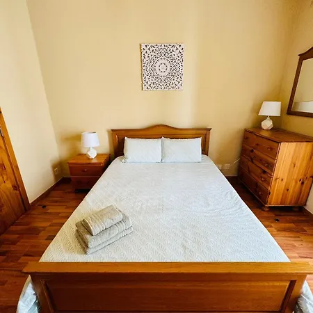 Sea View In Lägenhet Sliema